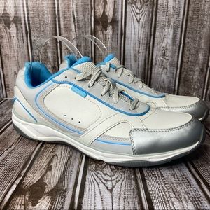 vionic leather walking sneaker